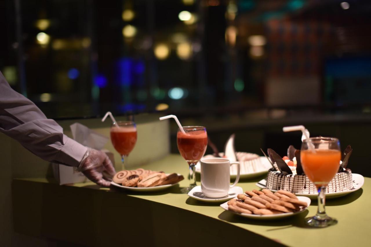 Jacaranda Heights Hotell Islamabad Exteriör bild