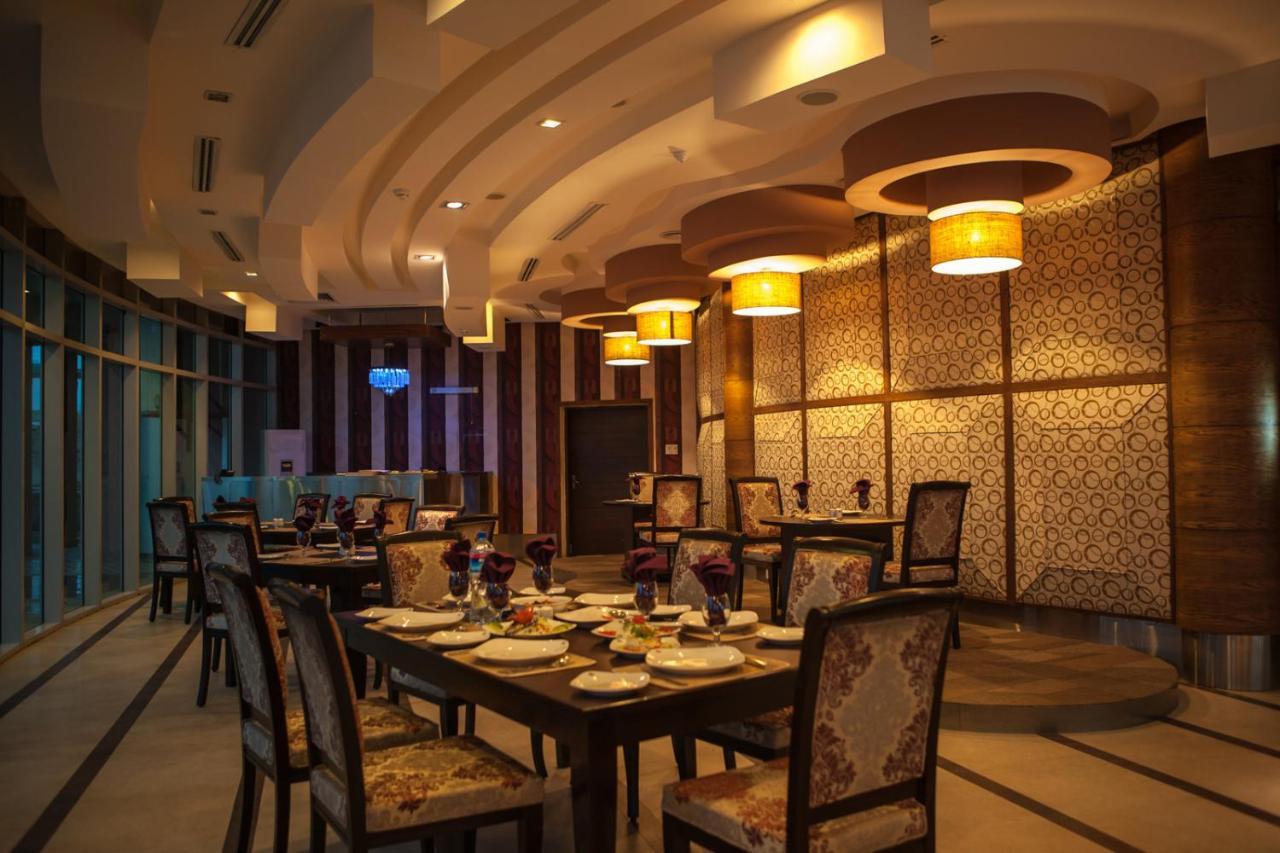Jacaranda Heights Hotell Islamabad Exteriör bild