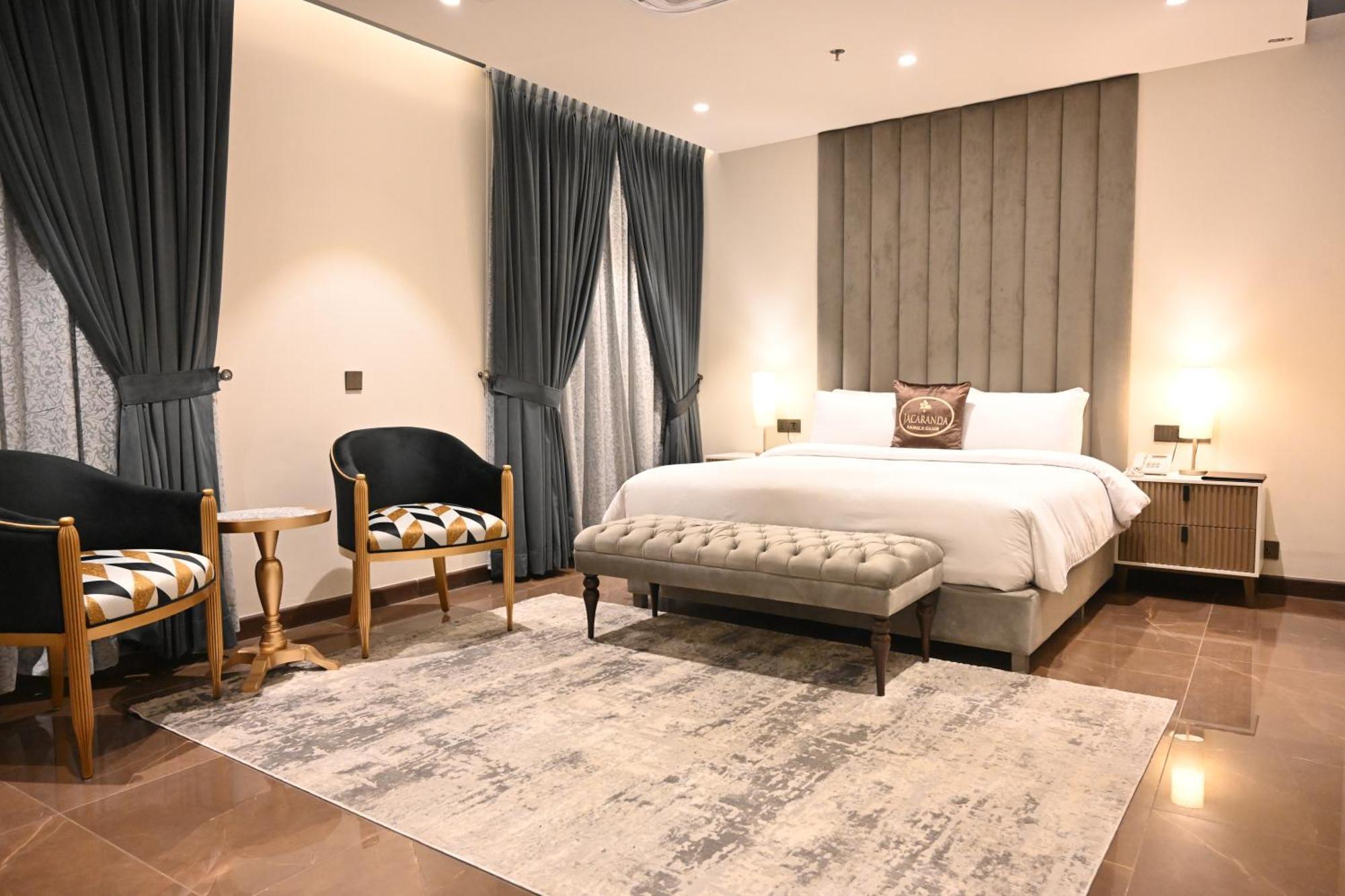 Jacaranda Heights Hotell Islamabad Exteriör bild