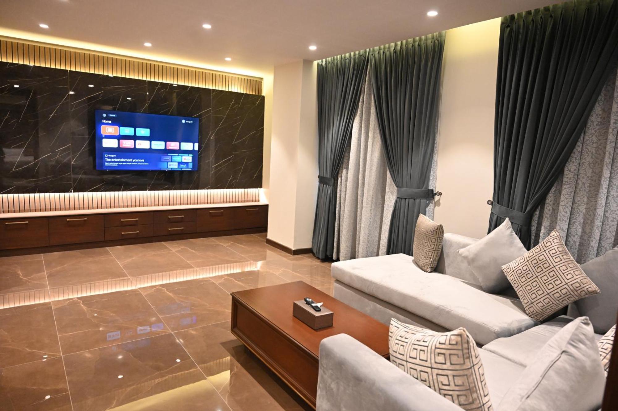 Jacaranda Heights Hotell Islamabad Exteriör bild