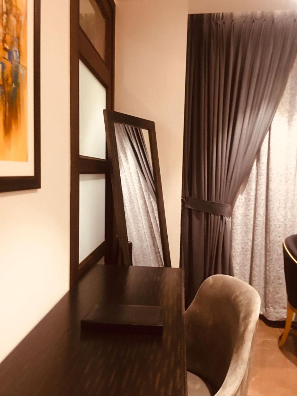Jacaranda Heights Hotell Islamabad Exteriör bild